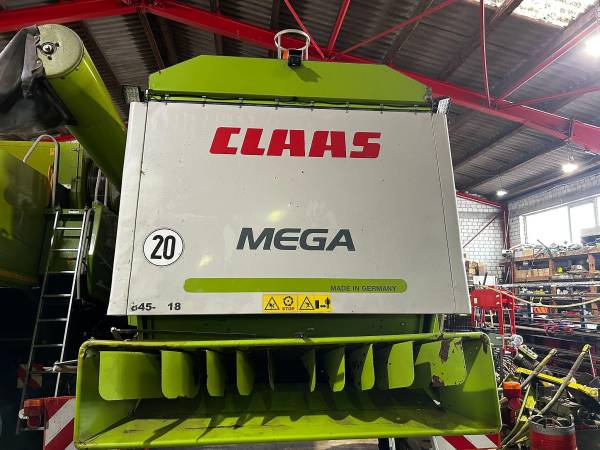 Комбайн Claas Mega 360 (2003)