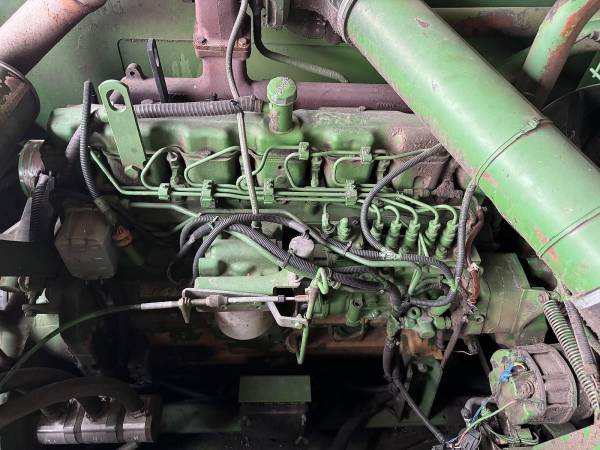 Комбайн John Deere 2264 (1997)
