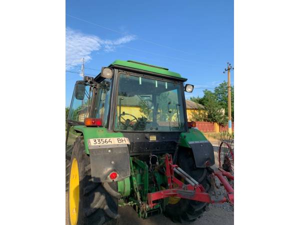 Трактор John Deere 2850 (1991)