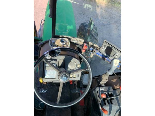 Трактор John Deere 2850 (1991)