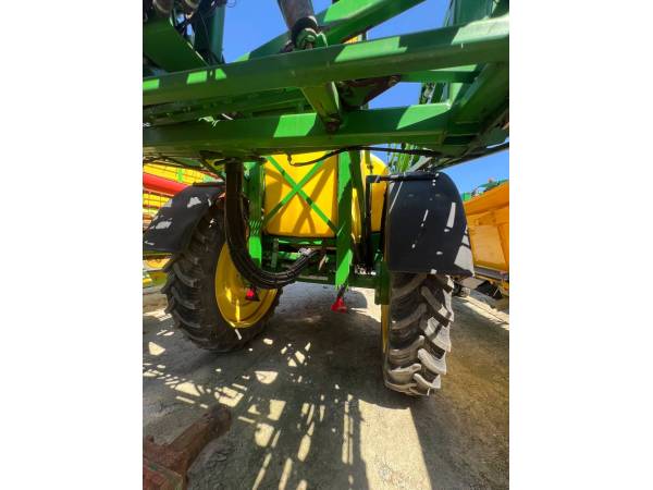 Опрыскиватель John Deere 740 (2008)