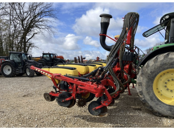 Селяка Vaderstad Tempo TPV 8 (2017)