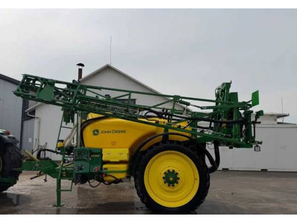 Причіпний обприскувач John Deere M732 (2022)