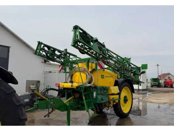 Причіпний обприскувач John Deere M732 (2022)