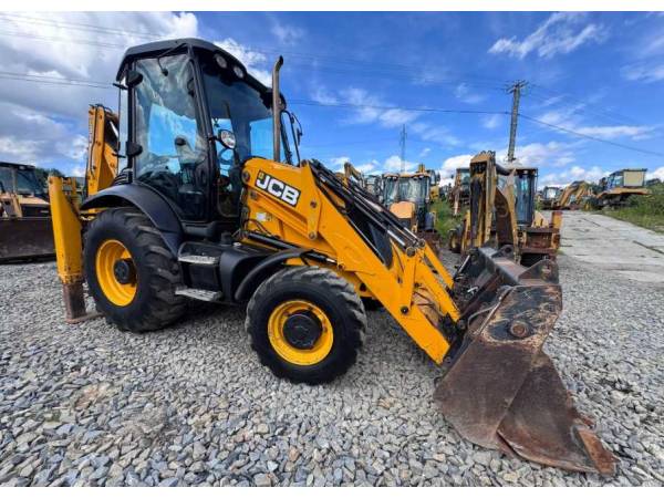 Екскаватор-навантажувач JCB 3CX (1999)