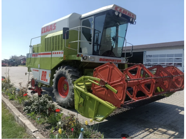 Комбайн Claas Dominator 88 SL (1997)