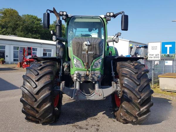 Трактор Fendt 724 Vario (2015)