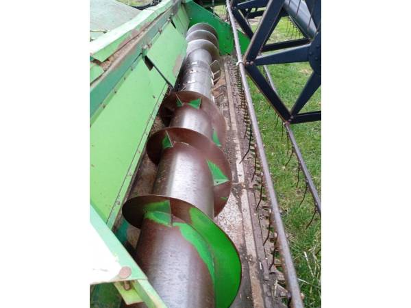 Комбайн John Deere 1075 (1985)