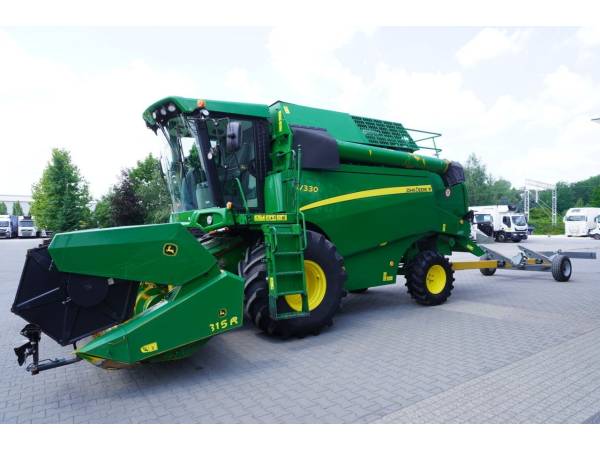 Комбайн John Deere W330 (2018)