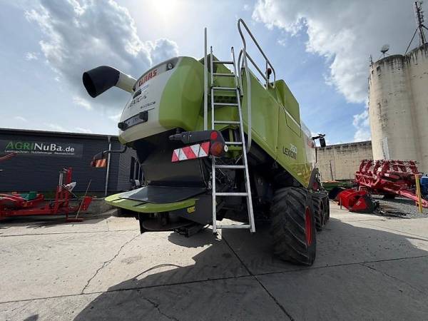 Комбайн Claas Lexion 760TT (2011)