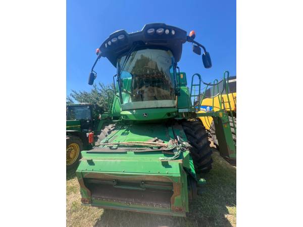 Комбайн John Deere W650i (2012)