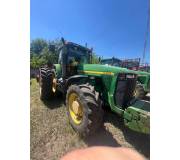 Трактор John Deere 8400