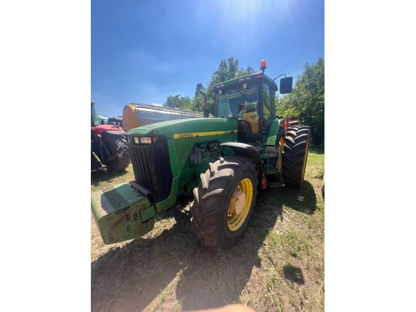 Трактор John Deere 8400 (1998)