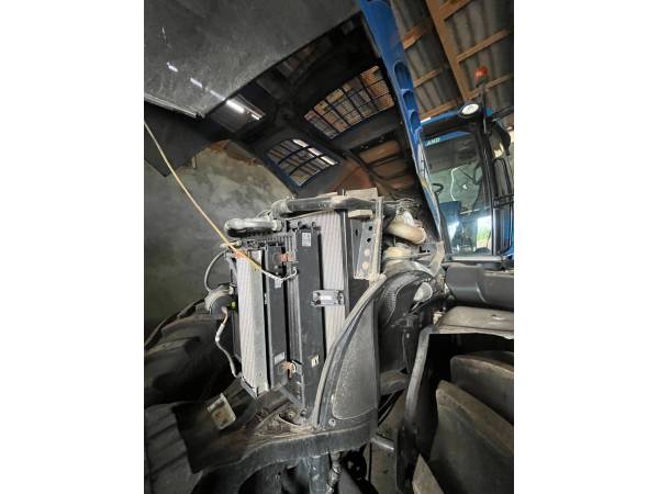 Трактор New Holland T8.360 (2013)