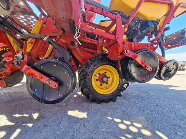 Сівалка Vaderstad Tempo F8 (2013)
