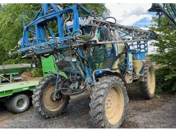 Самохідний обприскувач Matrot M24D (2002)