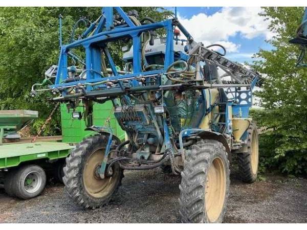Самохідний обприскувач Matrot M24D (2002)