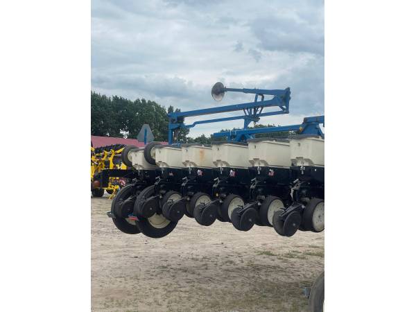 Сівалка точного висіву Kinze 3600 (2013)