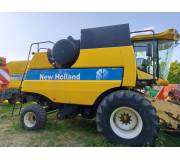 Комбайн New Holland CS6090