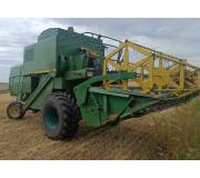 Комбайн John Deere 952