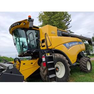 Комбайн New Holland CR8.90 (2021)