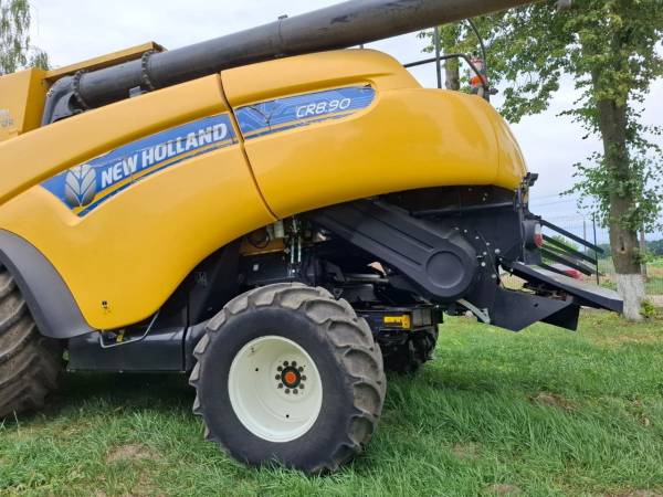Комбайн New Holland CR8.90 (2021)