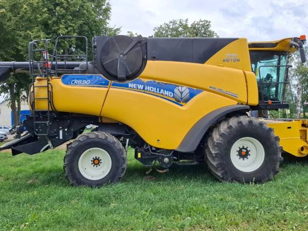 Комбайн New Holland CR8.90 (2021)