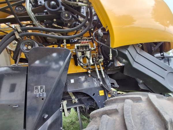 Комбайн New Holland CR8.90 (2021)