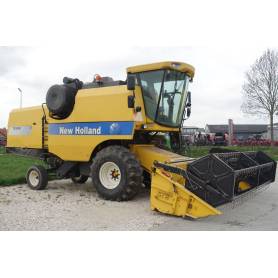 Комбайн New Holland TC5050 (2009)