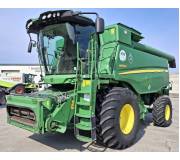 Комбайн John Deere W650
