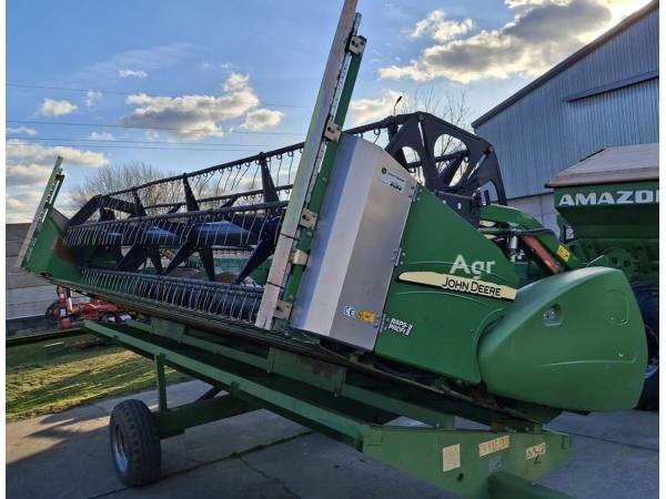 Комбайн John Deere W650 (2017)