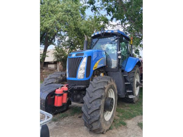 Трактор New Holland T8040 (2007)