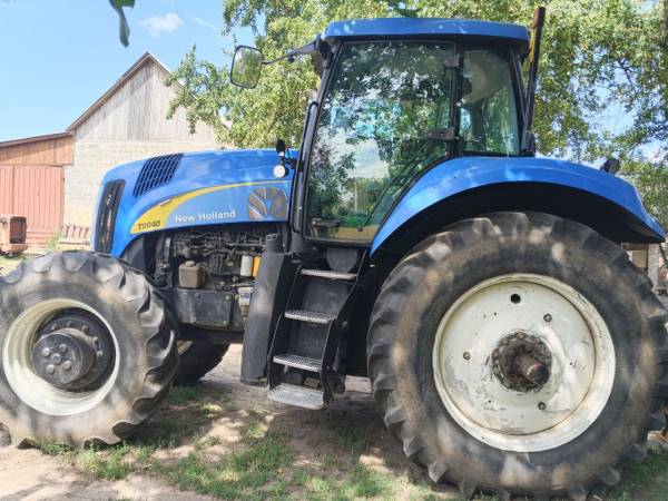 Трактор New Holland T8040 (2007)