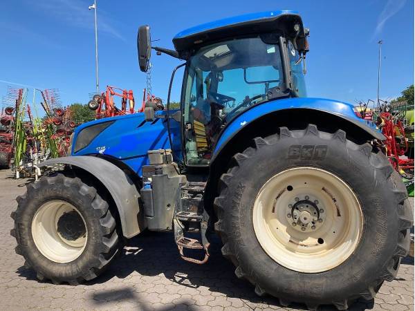 Трактор New Holland T7.230 (2017)