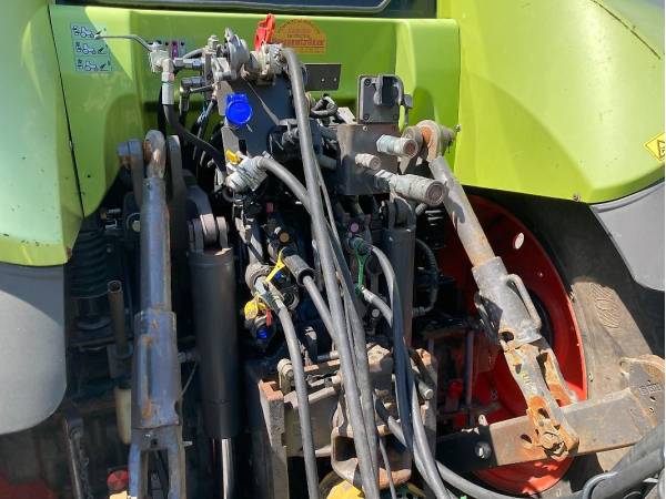 Трактор Claas Arion 640 (2011)