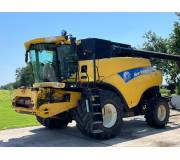 Комбайн New Holland CR 980