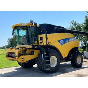 Комбайн New Holland CR 980 (2006)