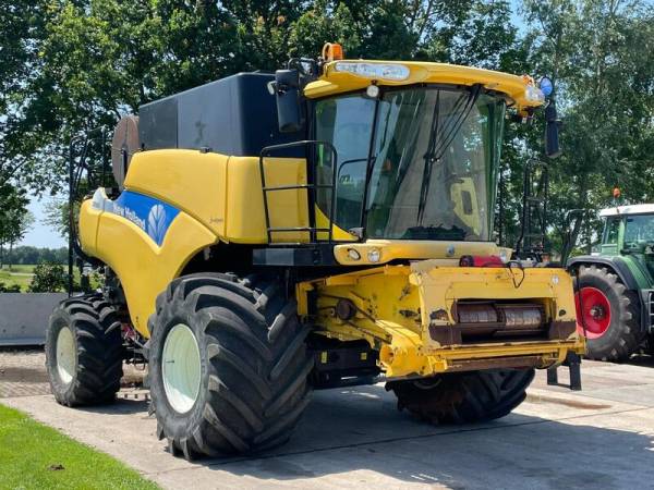Комбайн New Holland CR 980 (2006)