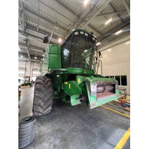 Комбайн John Deere 9880STS (2004)