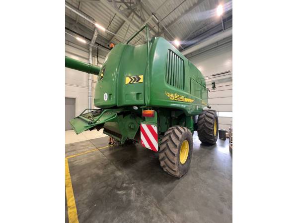 Комбайн John Deere 9880STS (2004)