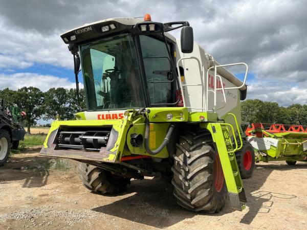 Комбайн Claas Lexion 570 (2005)