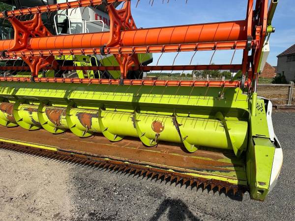 Жниварка зернова Claas V1230 (2016)
