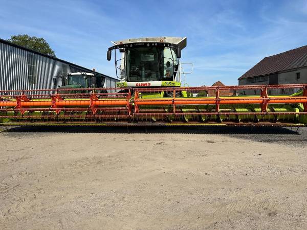 Жниварка зернова Claas V1230 (2016)