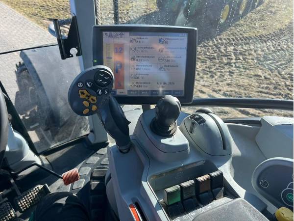 Трактор New Holland T7.210 (2010)