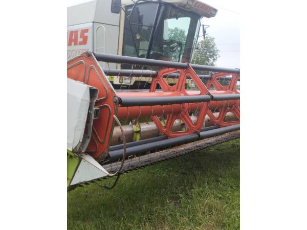 Комбайн Claas Lexion 450 (1999)