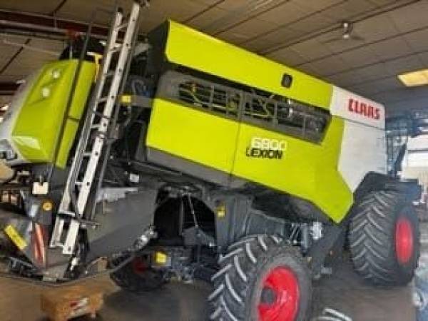 Комбайн Claas Lexion 6800 (2021)