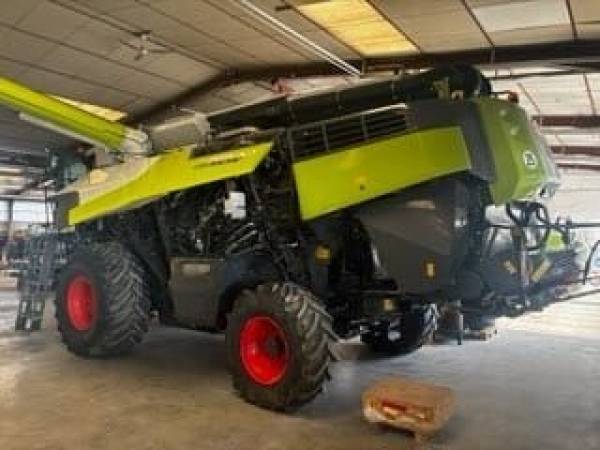 Комбайн Claas Lexion 6800 (2021)