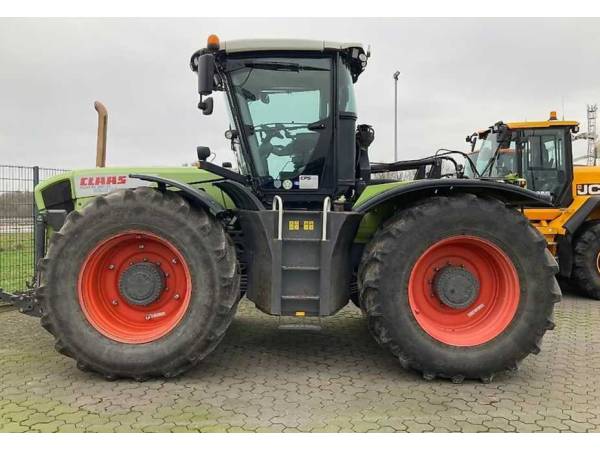 Трактор Claas Xerion 3800 (2012)
