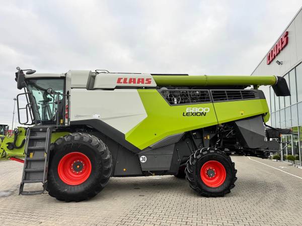Комбайн Claas Lexion 6800 (2022)