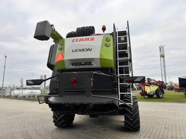 Комбайн Claas Lexion 6800 (2022)